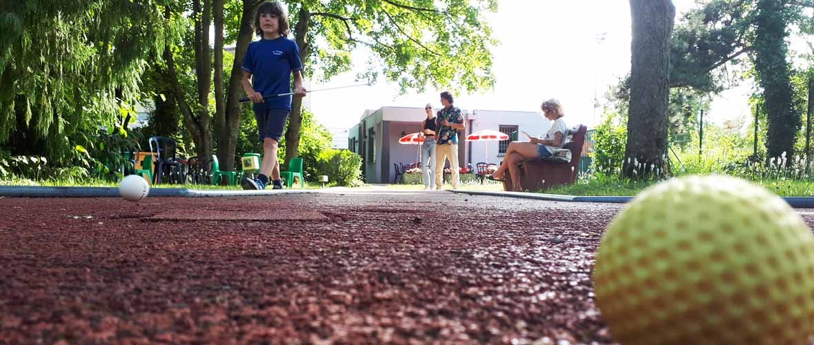 #01Testé pour vous : le Minigolf de l’Illberg en famille