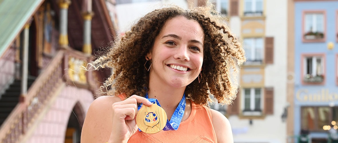 Louise Lefebvre, championne du monde de nage avec palmes !