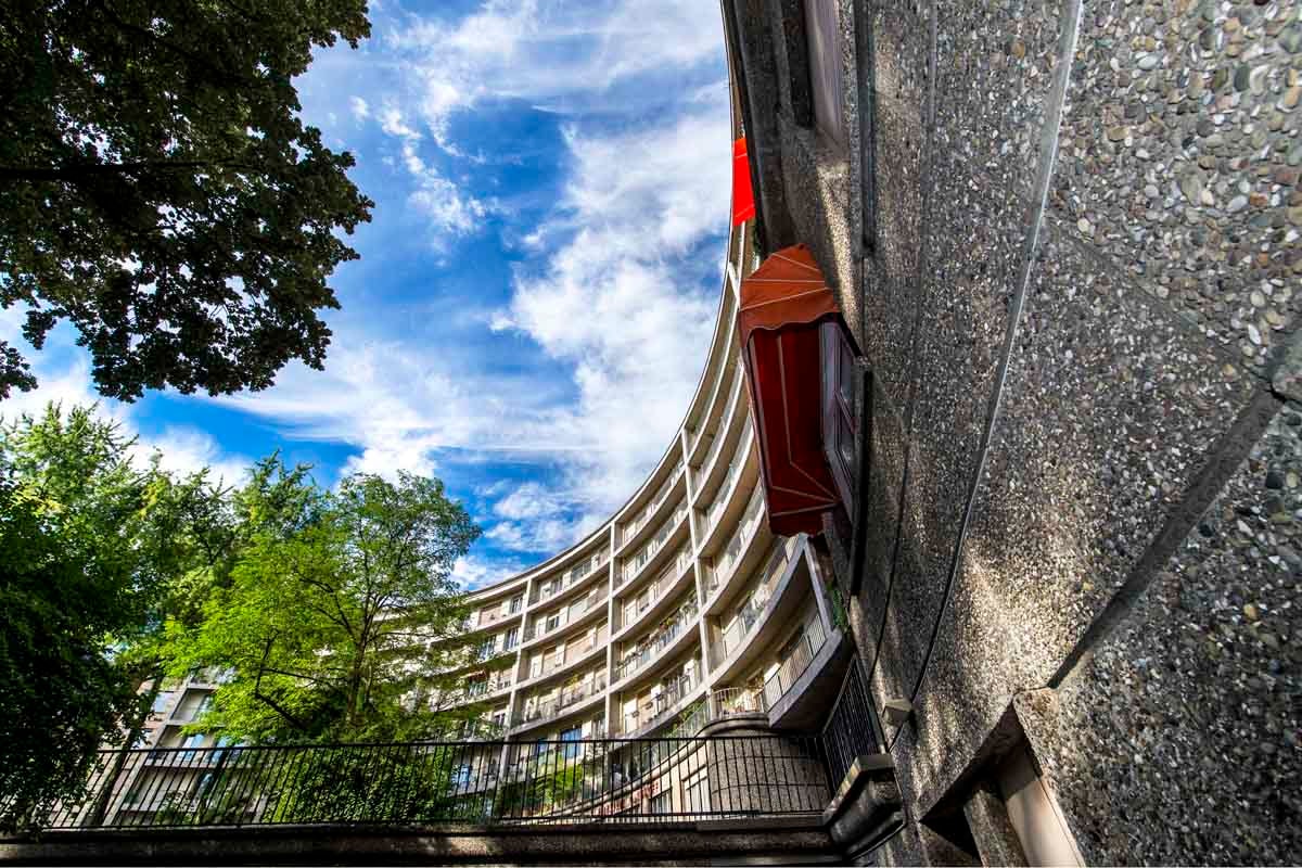 L'un des rares bâtiments circulaires en France. 