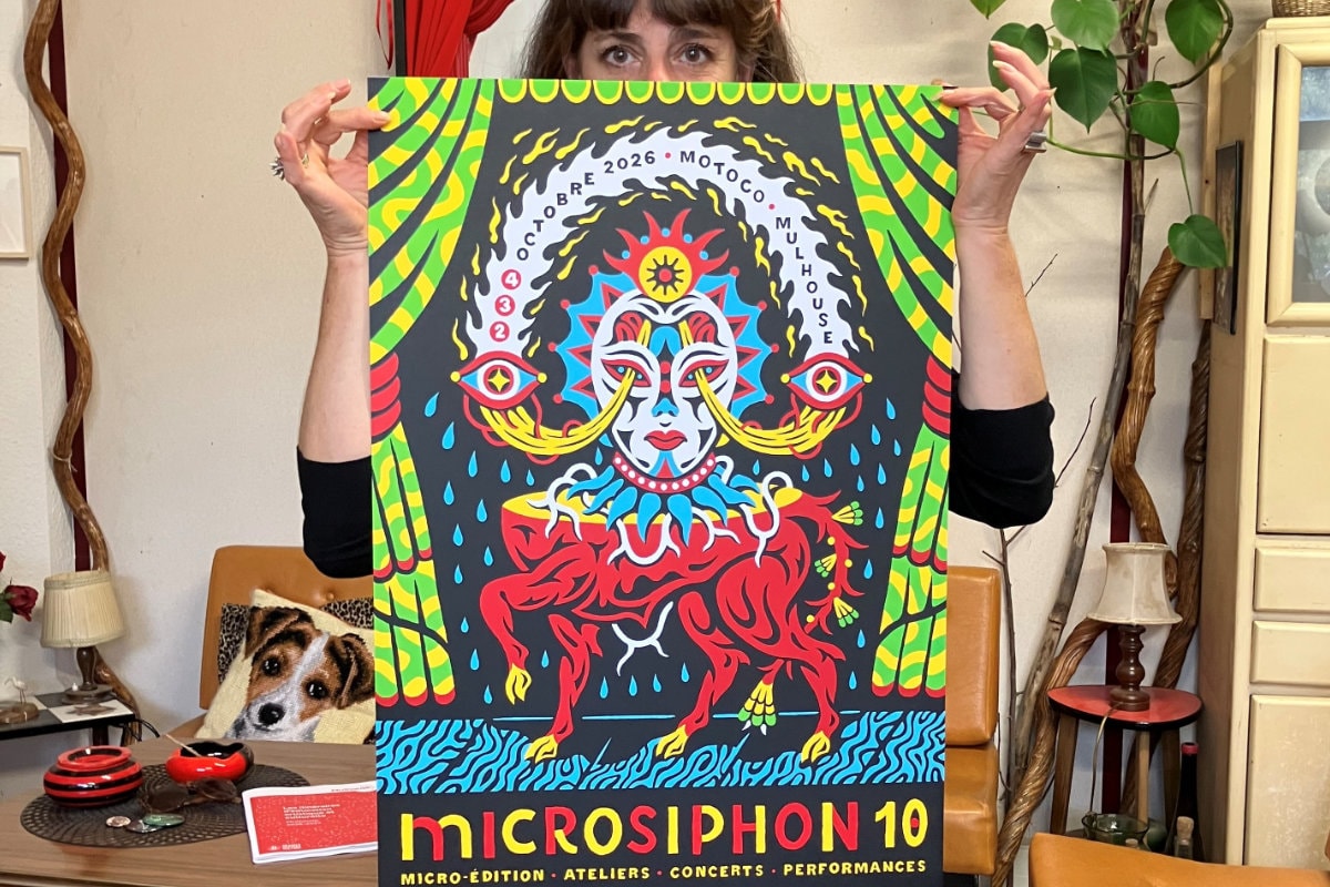 L'affiche de ce 10e Microsiphon est signée Brulex.  