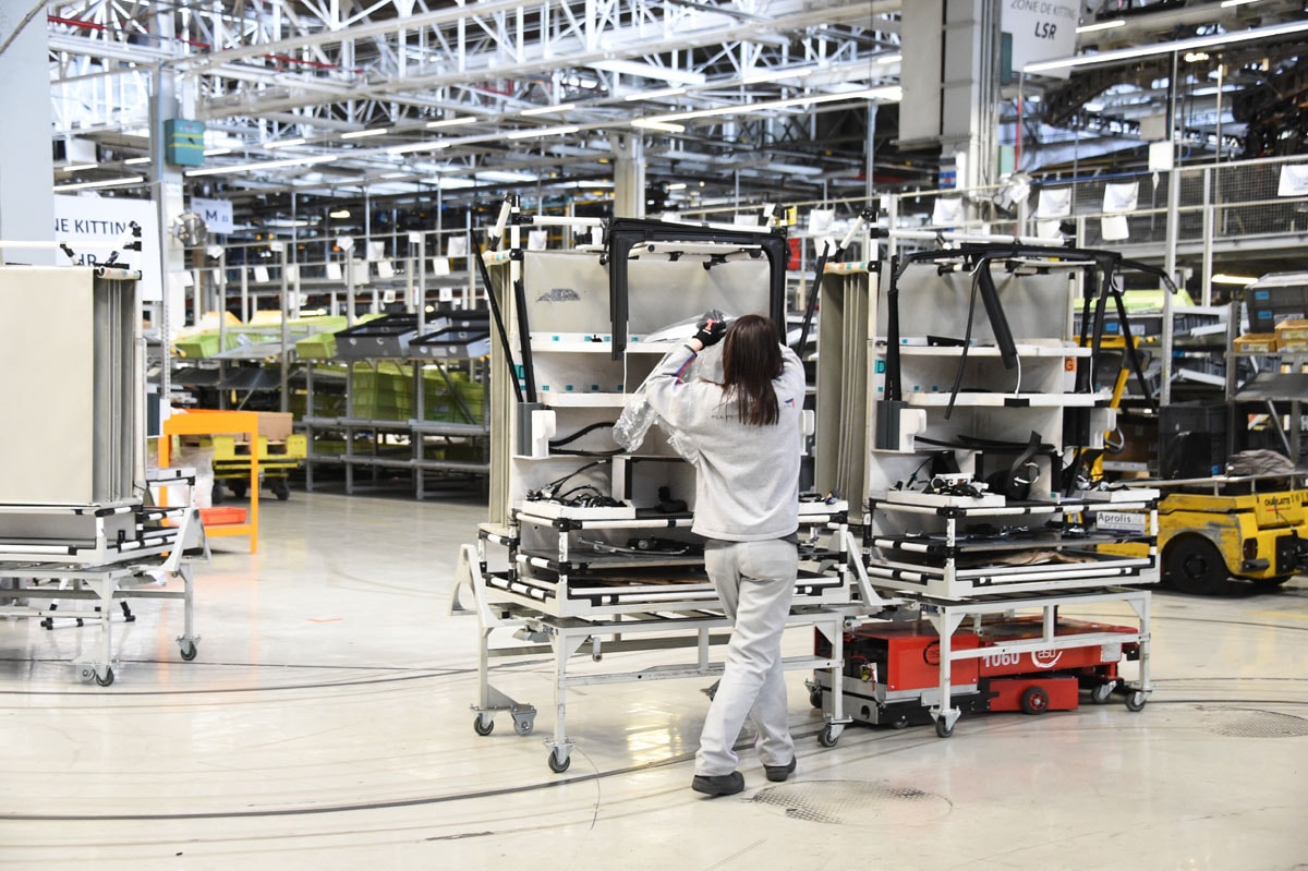 Stellantis : un milliard d'euros pour la production de véhicules électriques, à Mulhouse
