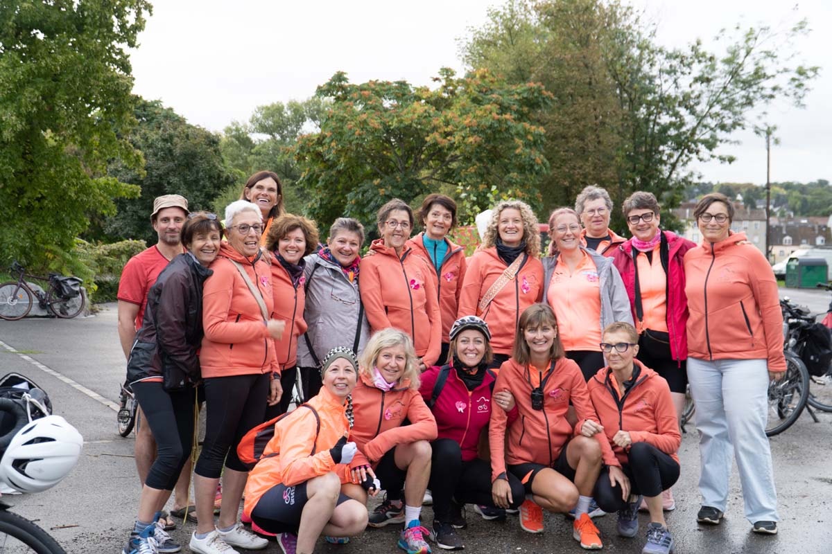 Elles pédalent contre le cancer et pour la vie