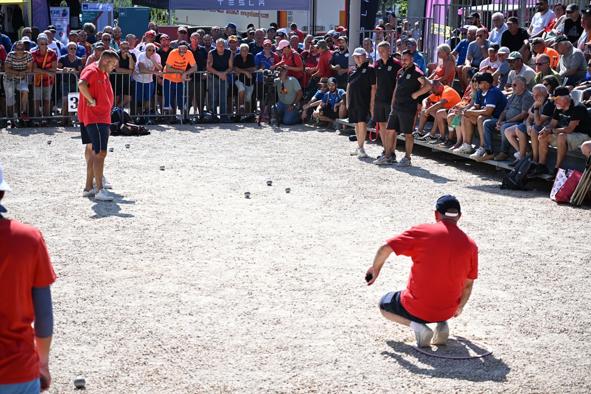 National de pétanque : plusieurs milliers de boulistes et des stars à Mulhouse