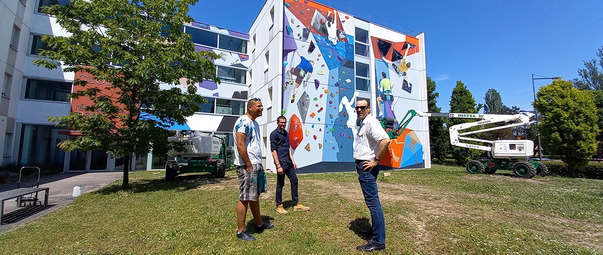 Un mur d’escalade sur le campus… ou presque !
