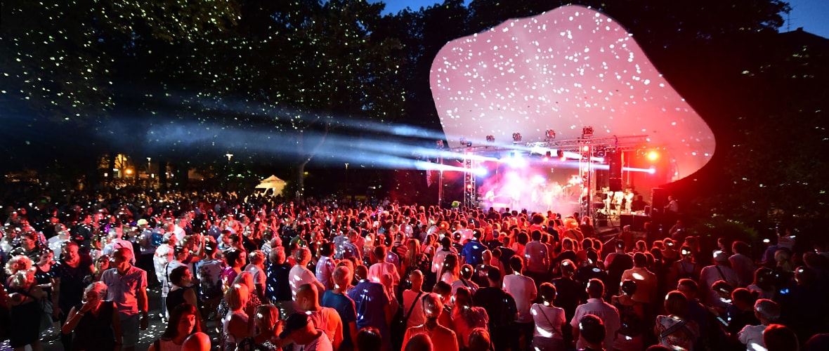 Bal des années 80 : the show must go on !