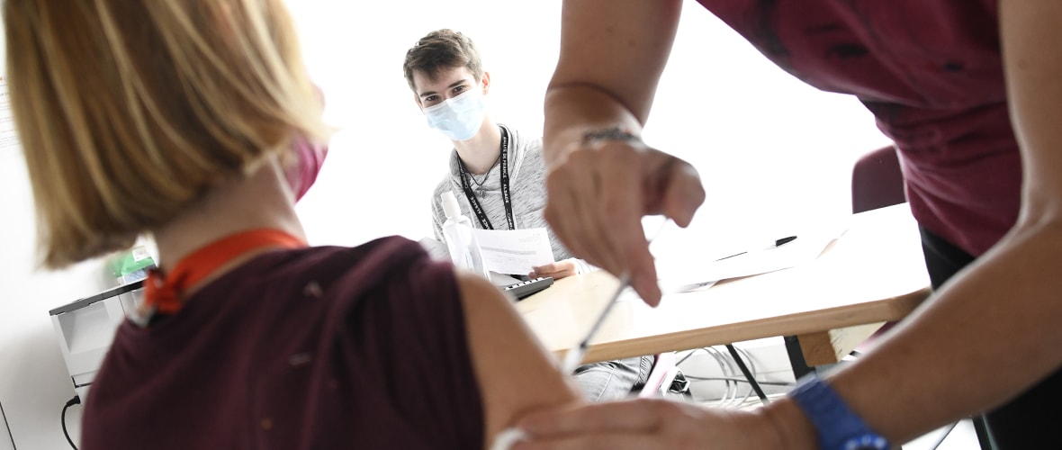 Des renforts étudiants au Centre de vaccination, pour l’été