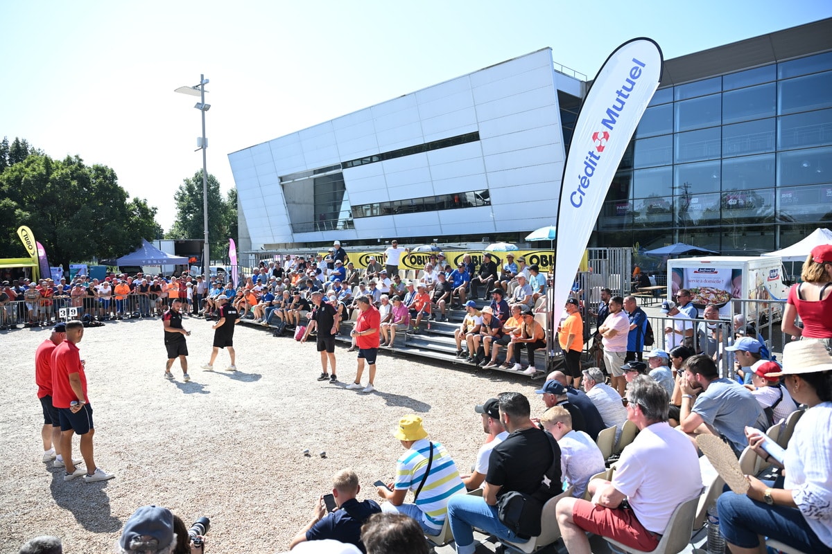 Des centaines de boulistes, des stars et un public fidèle : la 22e édition du National de pétanque a lieu du 20 au 23 août 2026.