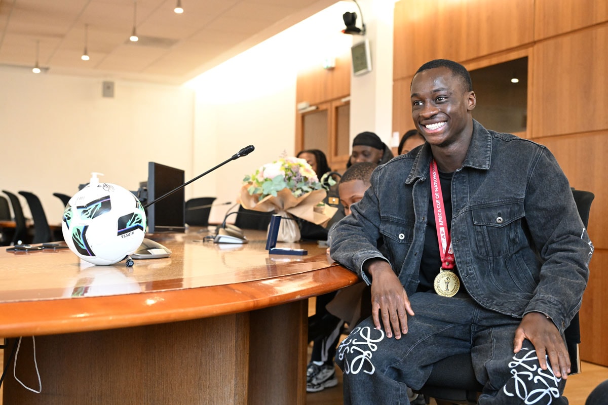 De Mulhouse à Sunderland et un titre de champion d'Afrique, une carrière à la vitesse grand V. 