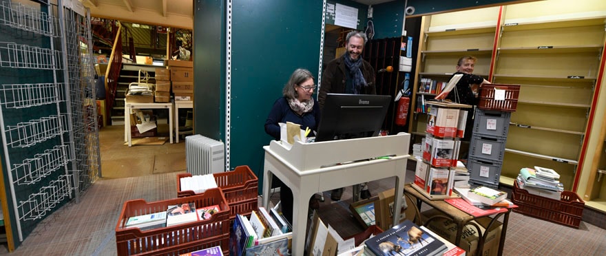 Dernier jour d'ouverture, ce mercredi 10 mai, pour la librairie Bisey, place de la Réunion, avant travaux.