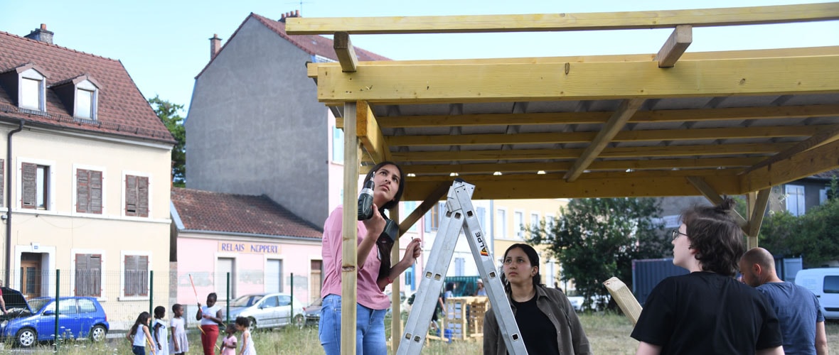 La Ville lance l'Heure civique pour aider ses voisins