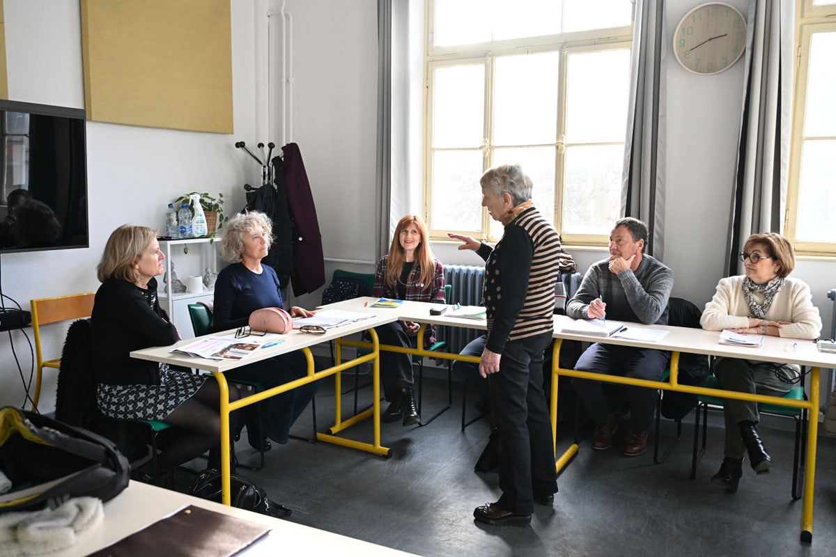 Les cours de langue, ici d'anglais, sont un pilier historique de l'action de l'UP. 