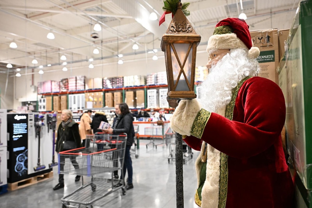 Costco Mulhouse est ouvert du lundi au vendredi de 10h à 20h30 et de 9h à 20h30, le samedi. 