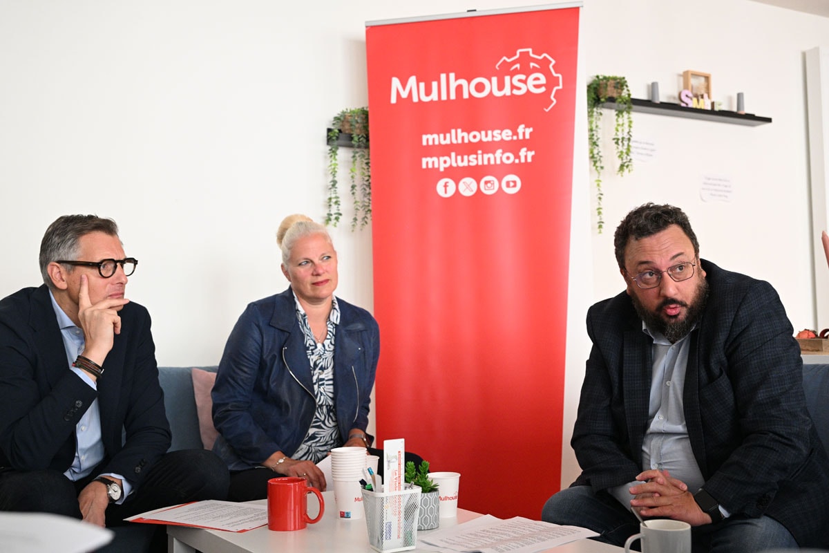 Le maire Frédéric Marquet, entouré de ses adjoints Anne Laumond et Philippe d’Orelli, ont présenté, ce lundi 31 août 2026, les aménagements de l'axe Briand-Franklin.