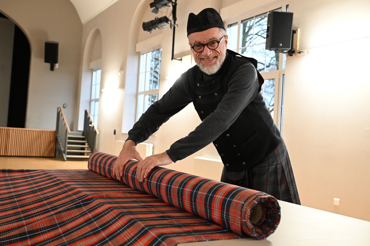 Le tartan sera dévoilé officiellement lors du Marché de Noël du Lerchenberg.