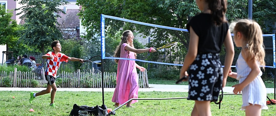 Faire du sport, gratuitement, dans un parc à côté de chez soi, c'est l'objectif de Sportez-vous bien.