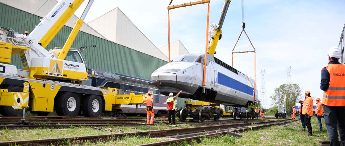 Le TGV Atlantique 325 débarque à la Cité du train !
