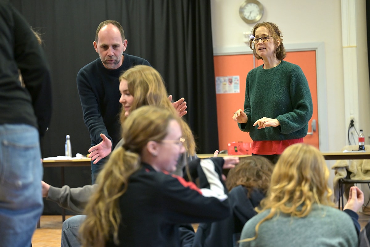 Le professeur de théâtre Patrice Lacan et la chorégraphe Catherine Dreyfus.
