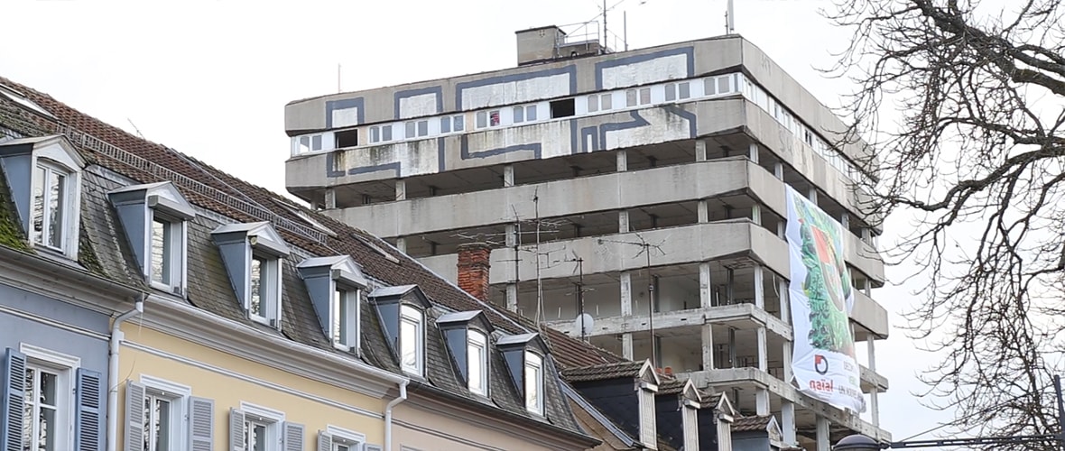 [VIDEO] Démolition de l'ancien foyer Adoma, quai d'Oran
