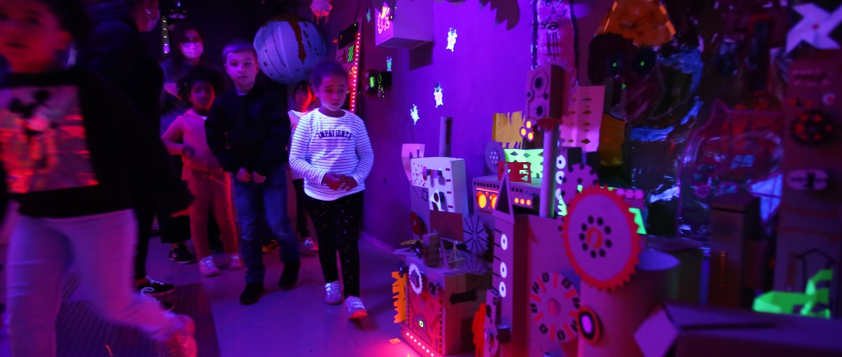 Un escape-game de l’espace aux Ateliers pédagogiques d’arts plastiques 