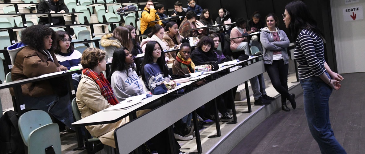 Université : les monstres de la mythologie tissent des liens entre étudiants, lycéens et collégiens
