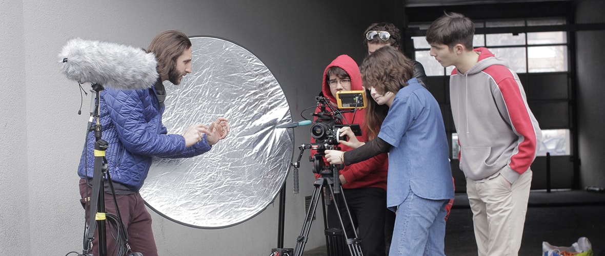 Ateliers d’expression artistique pour les 16-25 ans : inscrivez-vous !