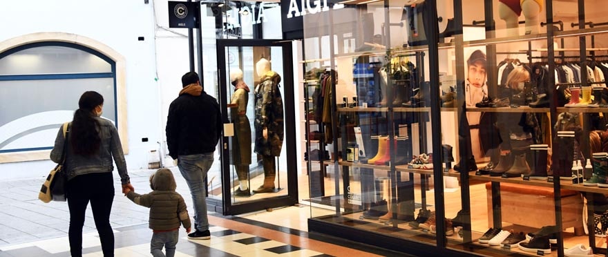 Aigle a ouvert Cour des Maréchaux.