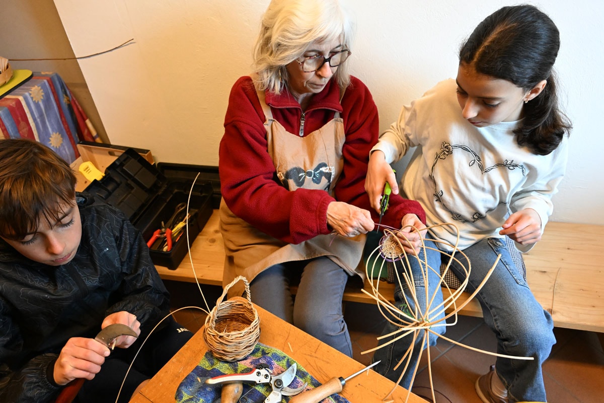 L’outil en main : transmettre les savoir-faire artisanaux