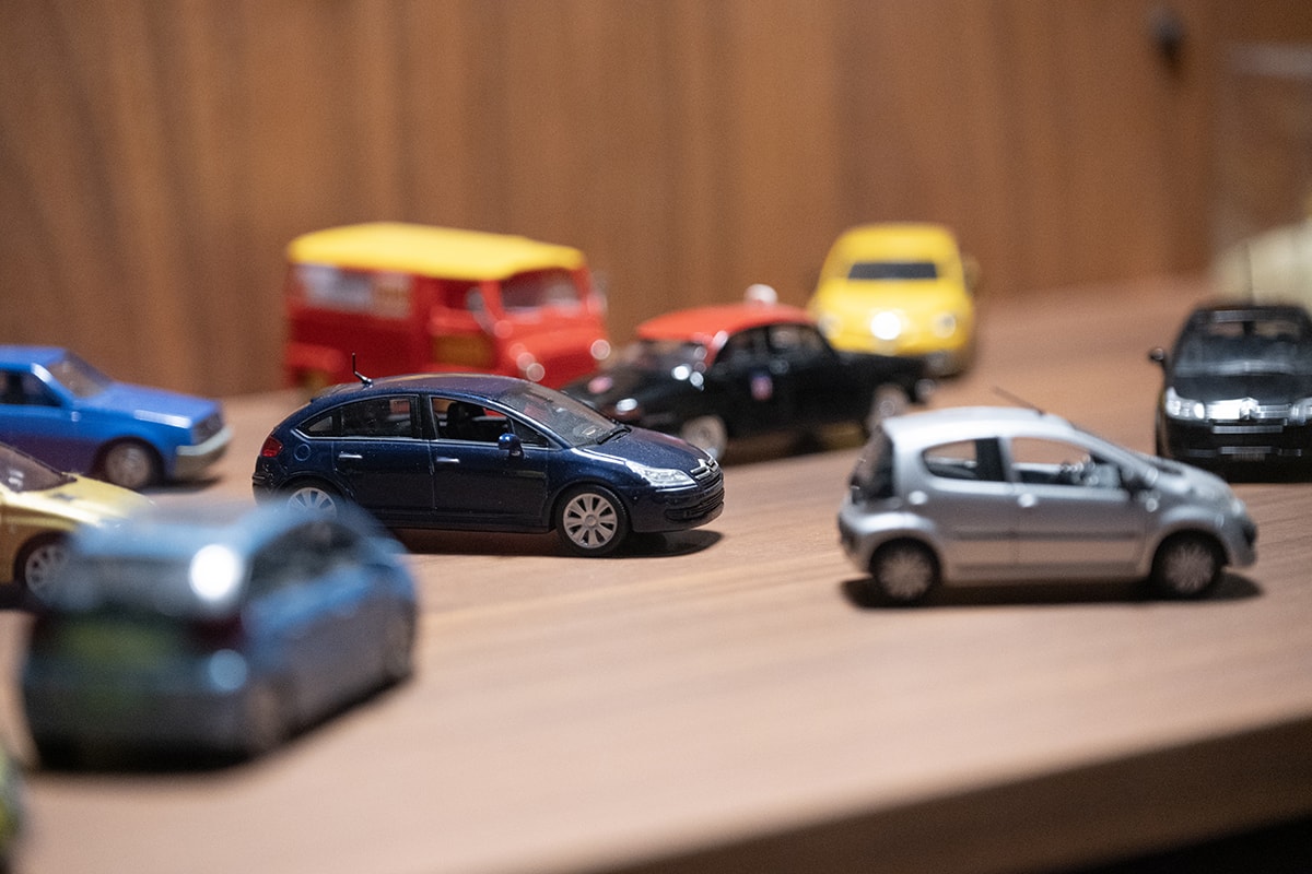 L'exposition, qui présente un millier de miniatures de différentes époques, s'inscrit dans le cadre des 80 ans de la marque Norev.