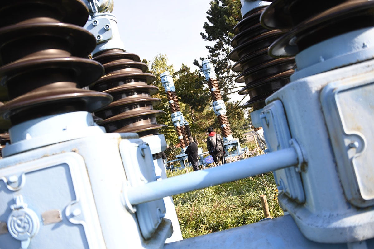 L'escape game du musée Electropolis a lieu à l'extérieur, dans le Jardin des énergies.