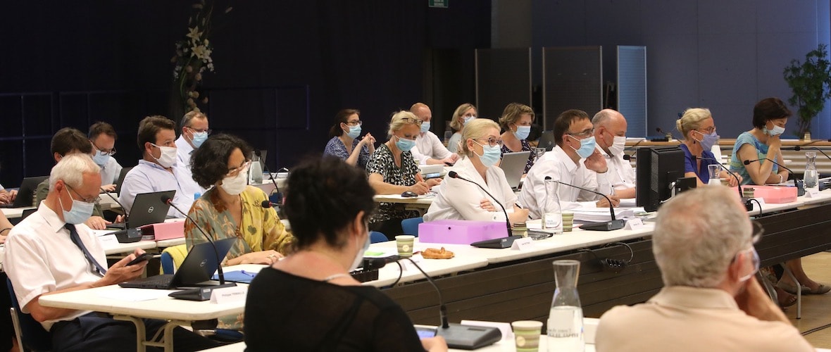 Budget, nouvel accueil de la bibliothèque Grand’Rue… : L’essentiel du conseil municipal de Mulhouse