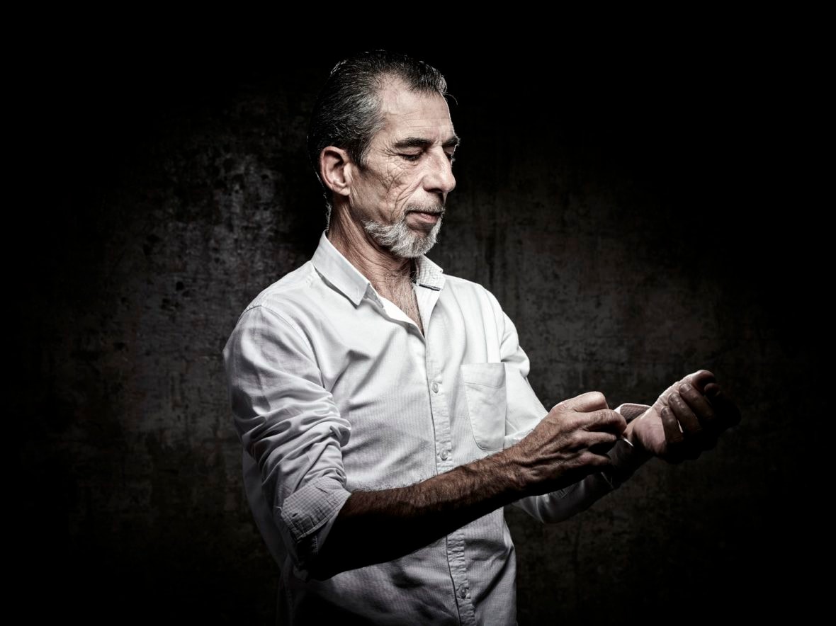 ANGELO DEBARRE