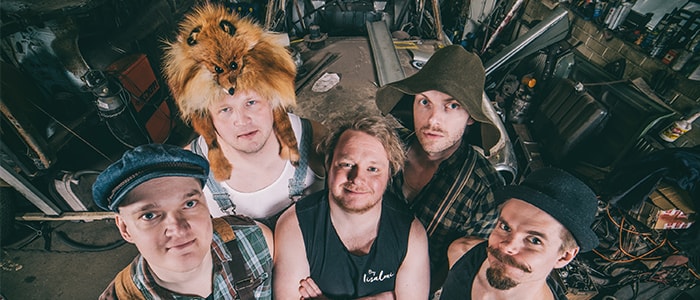 STEVE‘N’SEAGULLS + Guest