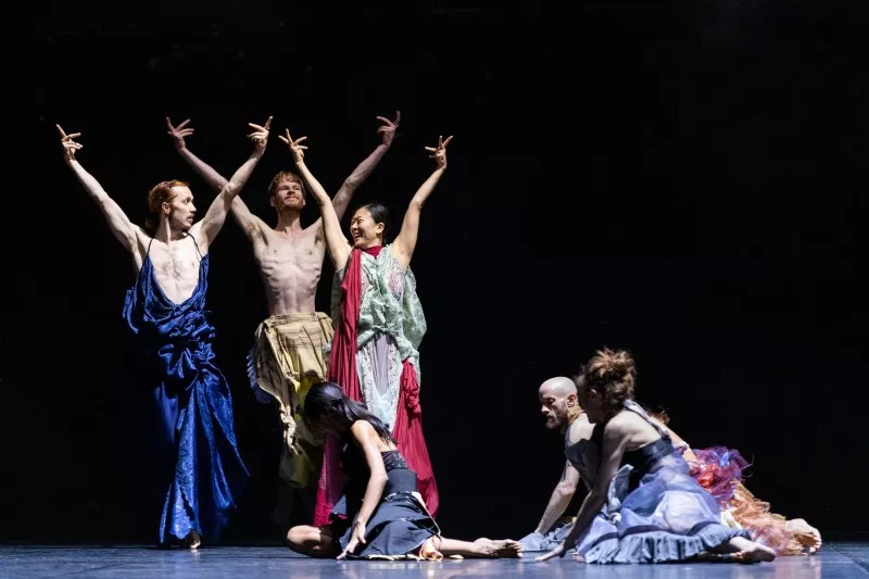 PARCOURS DANSE 2021-22 (4 SPECTACLES À MULHOUSE ET BÂLE)