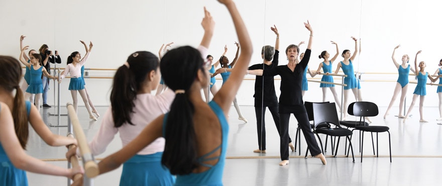 Nouveauté de la rentrée 2022 : une classe à projet artistique danse à l'école Freinet, en partenariat avec le Conservatoire.
