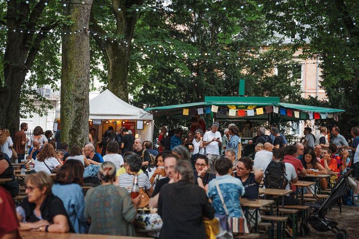 Un spectacle, un film et un bon moment convivial : le jeudi soir, c'est au parc Salvator que ça se passe !