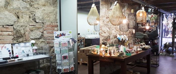 L'enseigne de décoration Roxanh s'est installée au 20, rue des Bouchers.