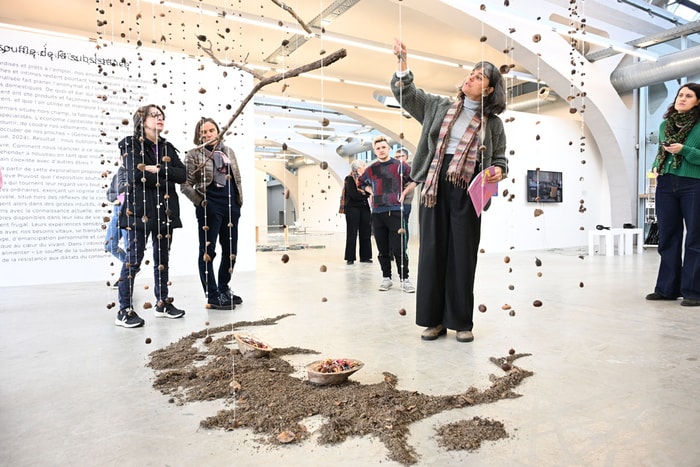 Tout l'éventail des pratiques artistiques est représenté dans cette exposition en deux chapitres. 