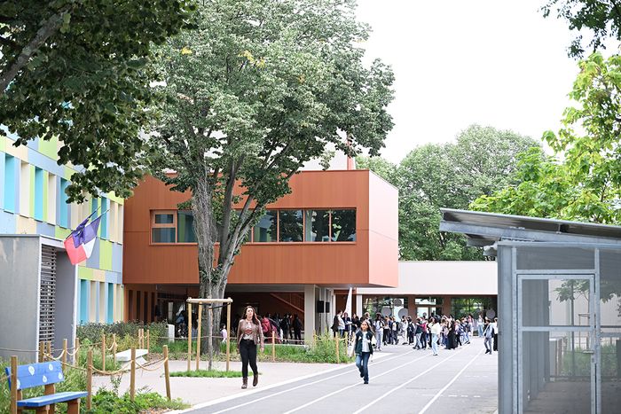 Ce lundi 1er septembre, les élèves du collège Saint-Exupéry ont fait leur rentrée dans un établissement rénové.