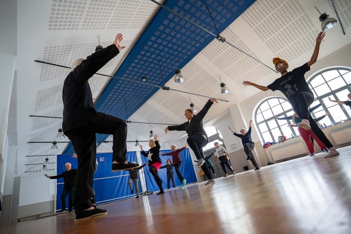 Parmi les activités proposées dans le cadre du dispositif “Sportez-vous bien !” : le Qi-Gong.