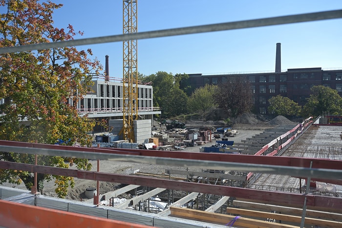 En pleine restructuration, le collège Villon a fait l'objet d'une midi-visite, organisée dans les cadre des Journées de l'Architecture.