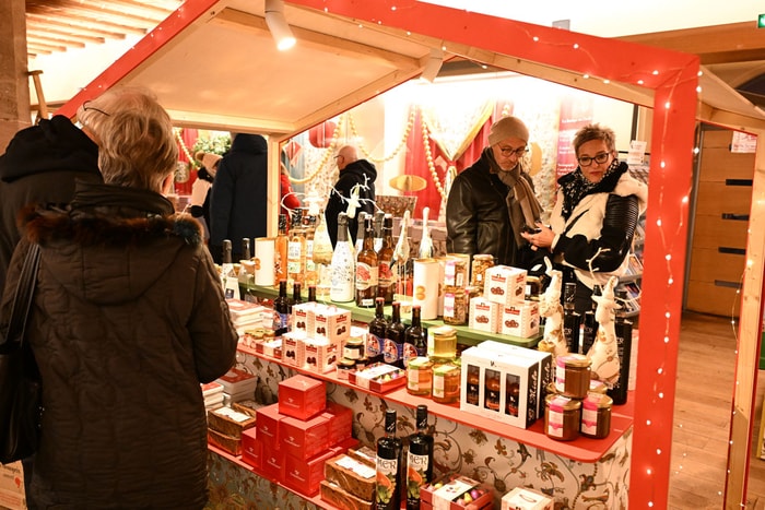 59% des produits vendus sur le Marché de Noël de Mulhouse viennent d'Alsace. 
