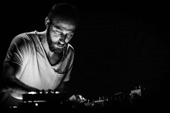 Simon Henocq, alias We Usa Cookies, le 10 avril 2026 au Noumatrouff.