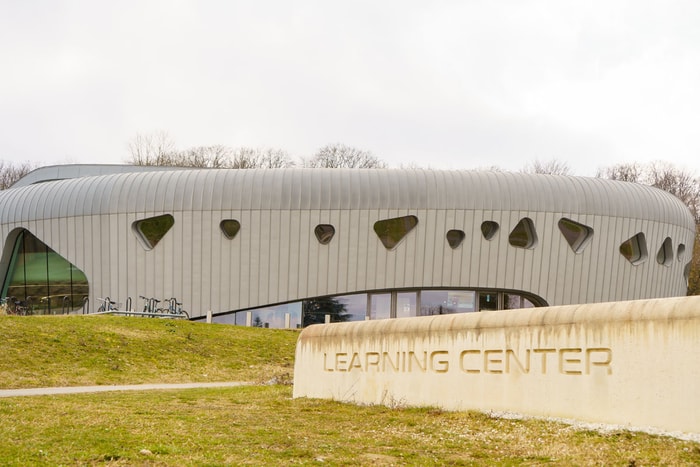Le Learning Center du campus de l'Illberg est un espace innovant dédié à l'apprentissage. 