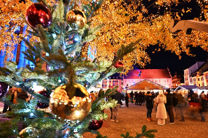 Place de la Réunion.