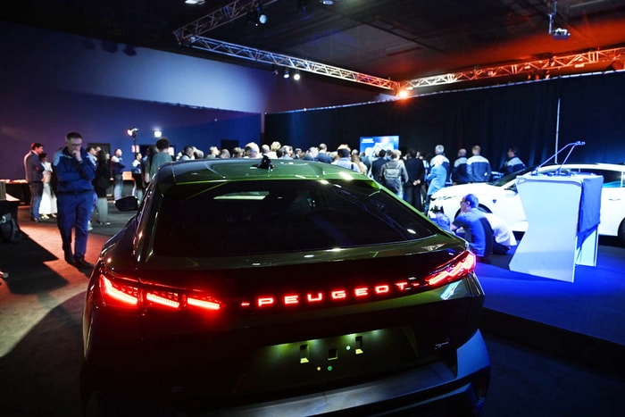 Les derniers modèles étaient présentés, dont la Peugeot 408.
