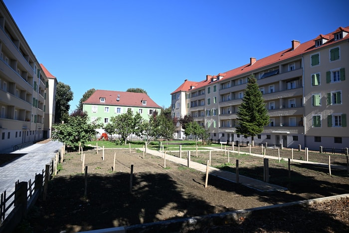 En marge de l'isolation thermique des logements, d'importants travaux ont également porté sur la "résidentialisation" des espaces extérieurs.  