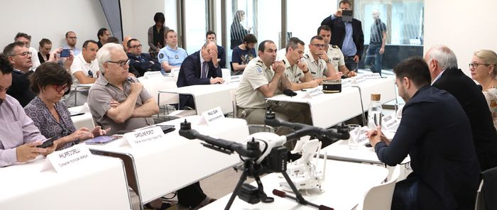 Les spécialistes locaux et nationaux de la sécurité étaient réunis à KMØ.