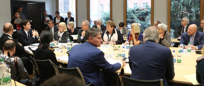 Le ministre, ce mardi matin, en mairie de Mulhouse pour l'installation du comité de pilotage du plan "Initiative copropriétés".