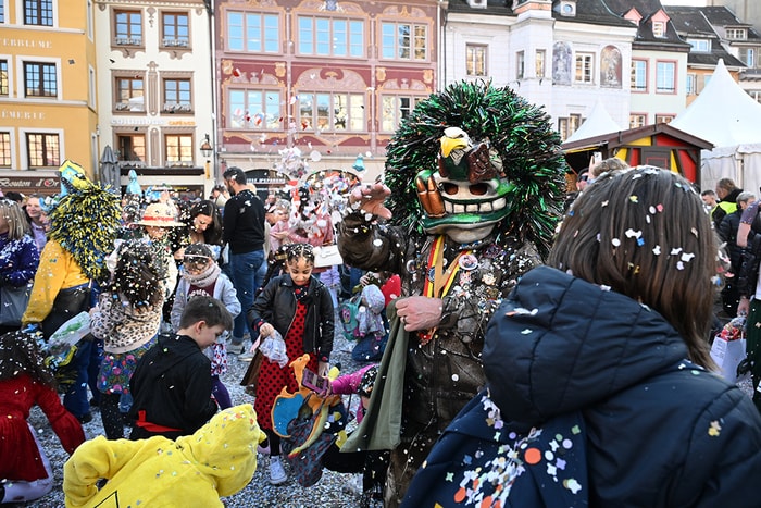 Le carnaval de Mulhouse se poursuit, au centre-ville, jusqu'au 22 février.