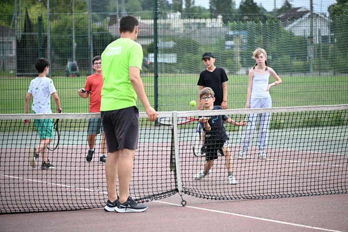 Des animateurs et aides-animateurs sont recherchés pour cet été. 